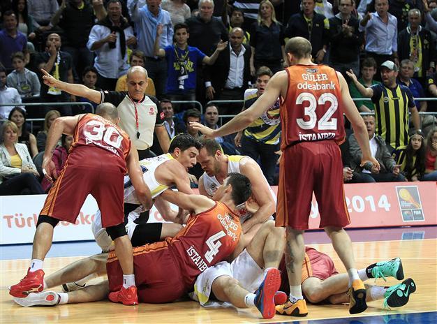 Galatasaray to boycott decisive game of basketball finals series against arch-foes Fenerbahçe