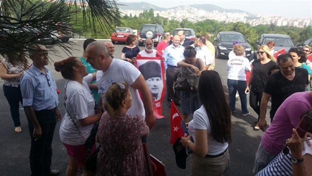 LIVE FOOTAGE: Crowd gathers to welcome released convicts at Silivri Prison