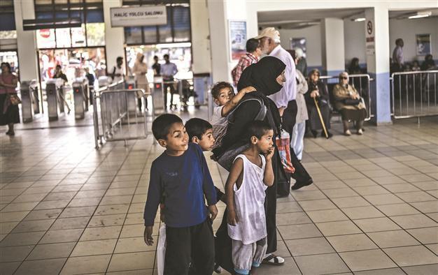 Number of Syrian refugees in Turkey exceeds one million