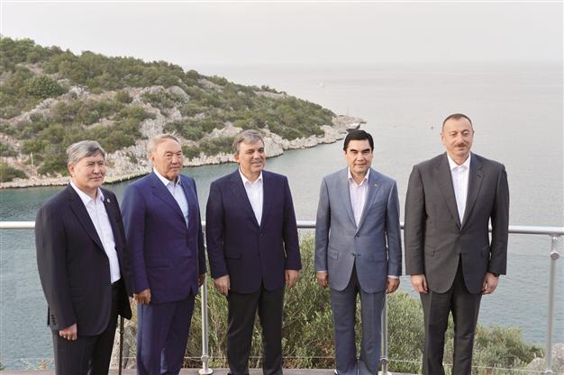 Countries on Silk Road to cooperate in tourism