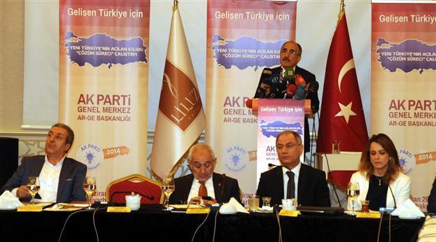 Turkish government plans legal steps in Kurdish peace bid