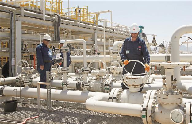 First oil delivery from disputed Kurdish pipeline set for Israel