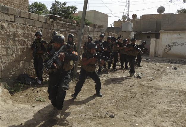Iraq forces withdraw from western towns: spokesman