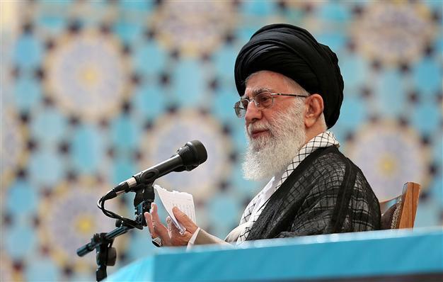 Khamenei says Iran strongly opposes US intervention in Iraq
