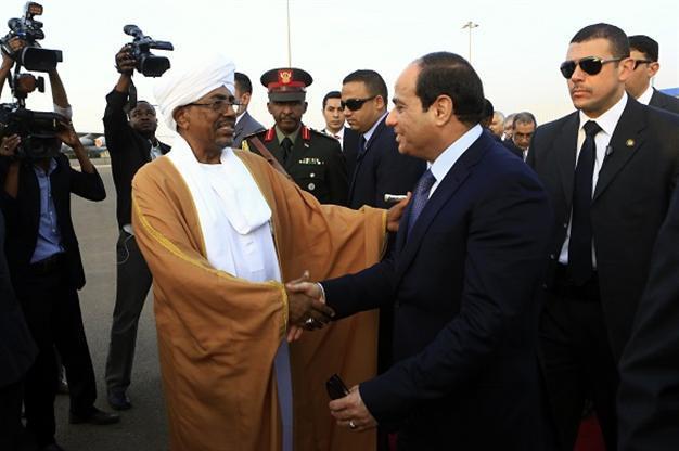 Egypt’s Sisi visits Sudan after Africa ’terrorism’ warning