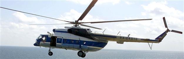 Fourteen survive copter crash in Russia: officials