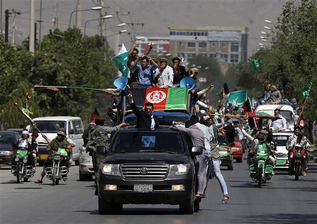 Afghan election result delayed as fraud dispute deepens