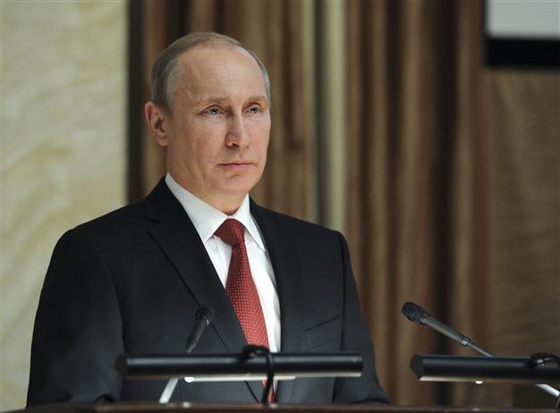 Putin orders crackdown on NGOs after Ukraine