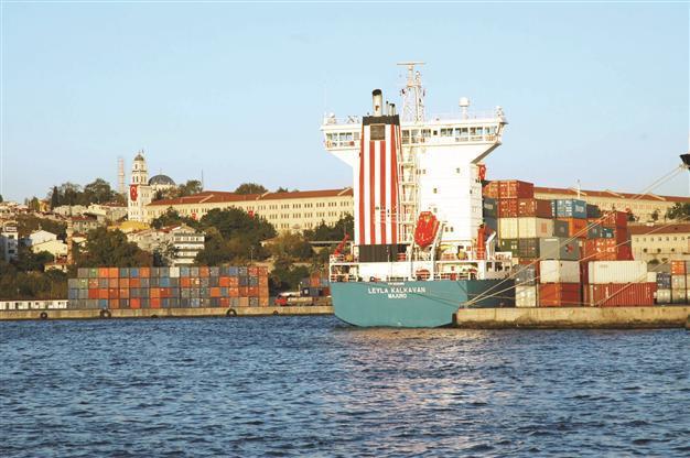 Low growth, low foreign trade deficit in Turkey
