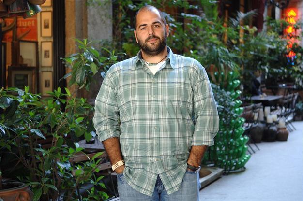 Acclaimed Turkish photoreporter dies after lightning hits his bike