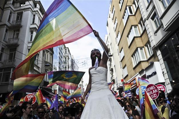 Transgender sex worker sues Interior Ministry after police fine her for ‘causing disturbance’