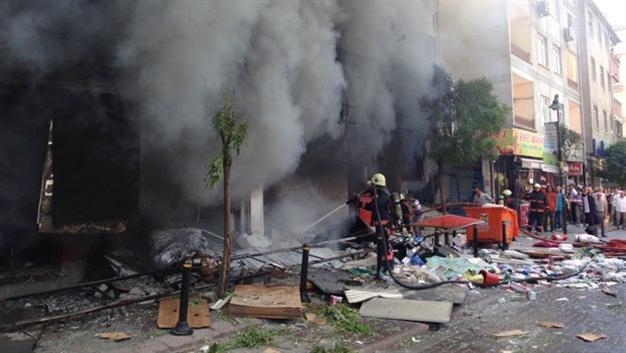 Three killed, 11 injured in explosion in central Istanbul