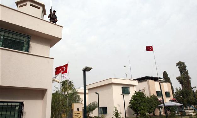 Turkeys Mosul consulate staff members still captive in second month