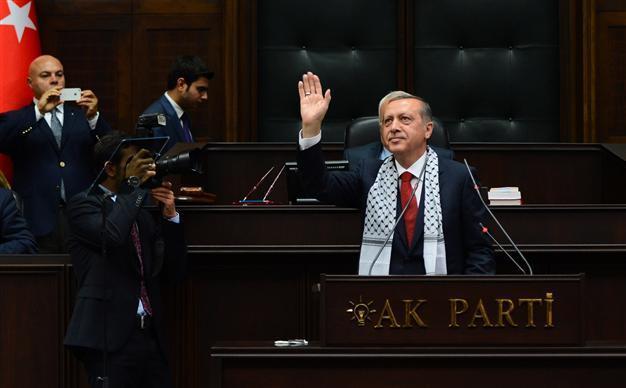 Turkish PM Erdoğan bids emotional farewell at ‘last’ party group meeting
