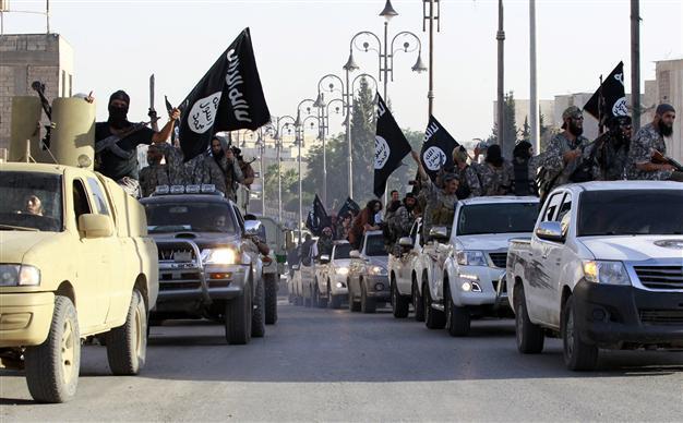 Jihadists organize tours in their Syria, Iraq caliphate