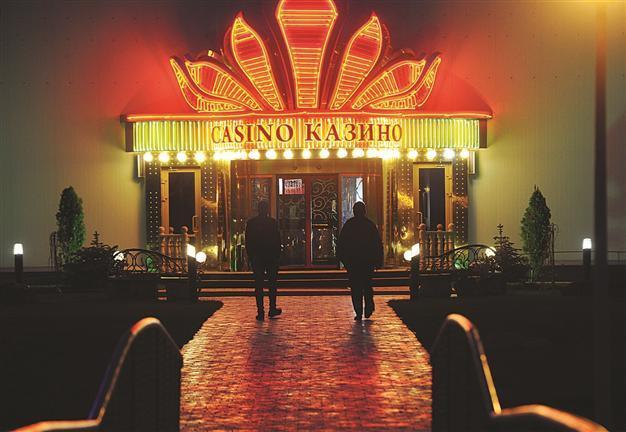 Russia turns Olympic site, Crimea into casino zones