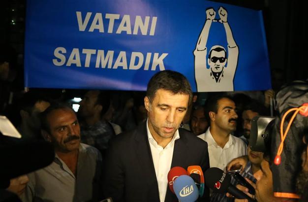 AKP-Gülen rift comes to a head with Şükür’s political dribbling