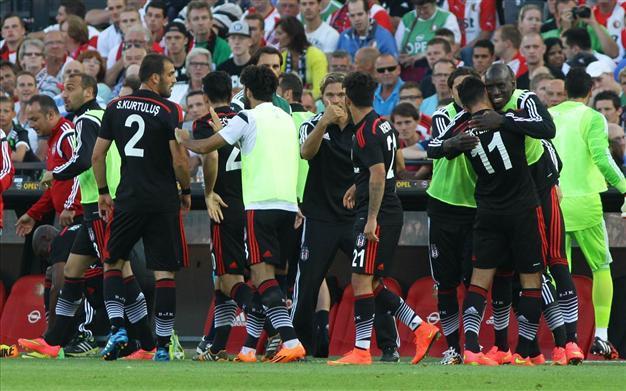 Beşiktaş wins at Feyenoord in Champions League bid