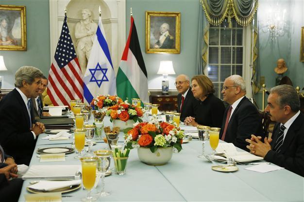 Israel halts peace talks after Palestinian unity deal