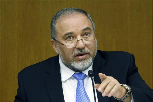 I never take Lieberman seriously, FM Davutoğlu says over claims Turkey sabotaged Gaza cease-fire