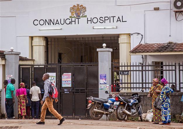 Too early to send experimental Ebola drug to Africa: Obama