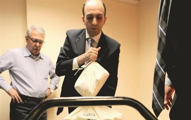 Foreign Ministry rules out responsibility in appointment system for expat voters