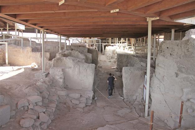 World’s first adobe palace comes to light in eastern Turkey