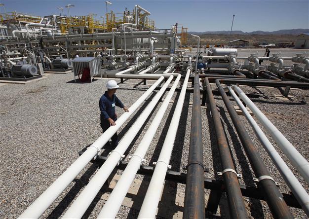Iraqi Kurds slam Baghdad legal action over oil shipment