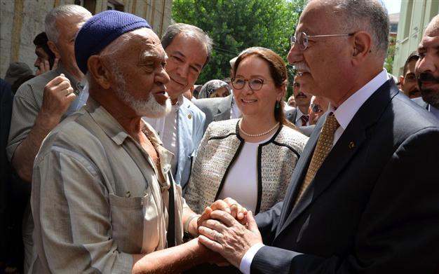 Opposition candidate İhsanoğlu: 18 million additional ballot papers printed