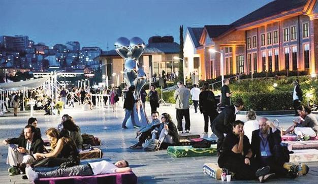 ArtInternational to present ‘By The Waterside’ arts