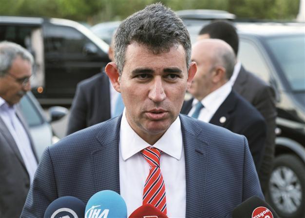 Turkish Union of Bars head to attend legal ceremony, defies Erdoğan