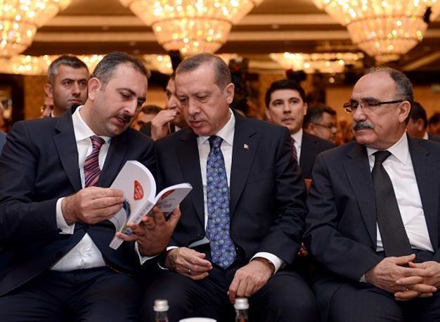 Abducted diplomats unharmed, Ankara holds emergency meeting