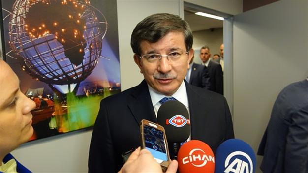 FM Davutoğlu defends decision to keep Turkish diplomats in Mosul