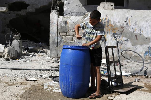 Showers dry up as water shortages add to Gaza misery