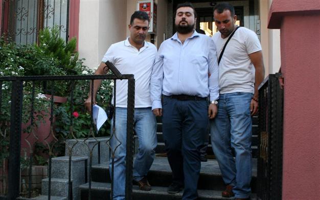 At least 25 detained in İzmir-based probe into wiretapping allegations