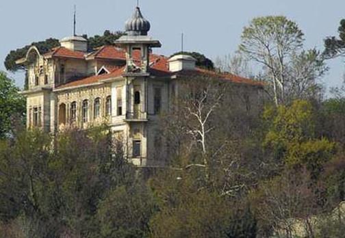 Restoration of possible presidential residence in Istanbul questioned by famous historian