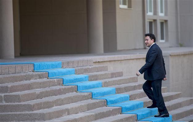 Turkish Deputy PM Babacan to maintain oversight of economy - for now