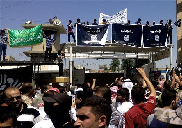 US to deploy about 275 military personnel to Iraq: Obama