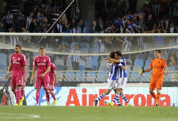 Real Sociedad stun Real Madrid, Barça sink Villarreal