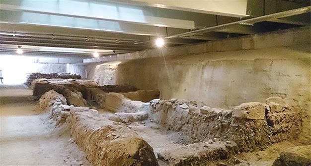 Supermarket built over ancient city of Myrleia in Bursa despite court cases