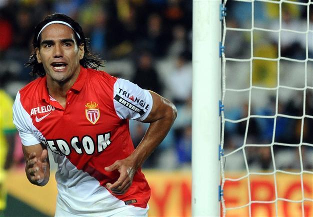 Manchester United top deadline-day big spenders