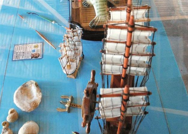 Museum opens for late tile master