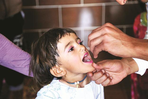 UN halts measles vaccine campaign in Syria after 15 children die