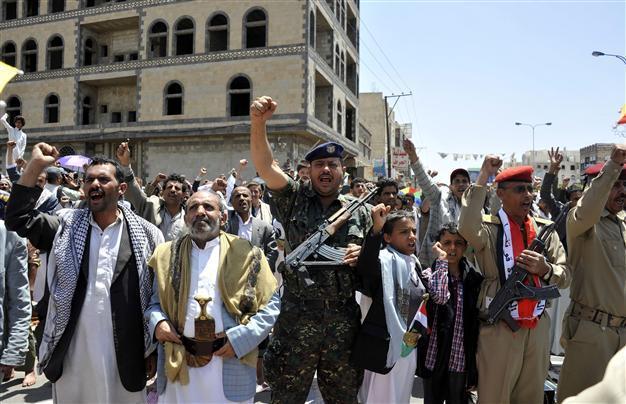Yemen Shiite rebels agree to stop fighting in Sanaa