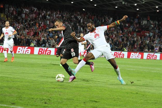 Newcomer Balıkesirspor shocks Galatasaray in Super league