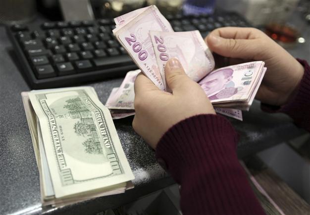 Lira-dollar ratio hits six-month high amid Fed outlook concerns
