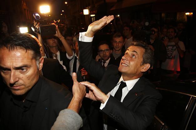Sarkozy hits back at political corruption charges