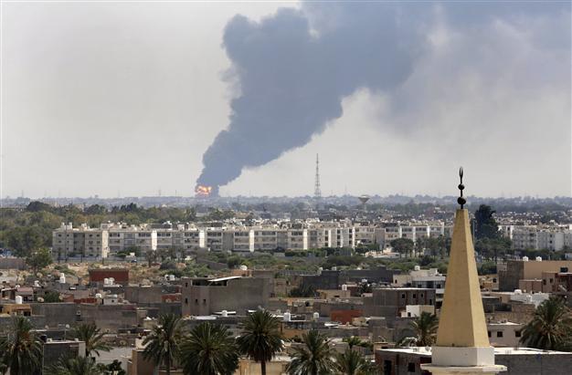 Libya Islamists launch new assault on Benghazi airport