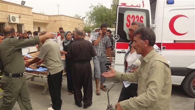 Triple car bomb kill 25 near Iraqs Baquba, Anbar police chief killed on patrol
