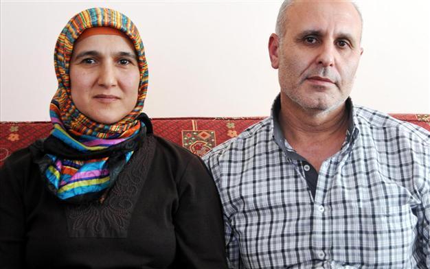 Militants parked explosive-laden pickups in front of Mosul consulate, Turkish hostage says
